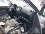 VOLKSWAGEN TIGUAN SE WVGBV7AX9BW540019 снимка