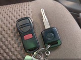 NISSAN PATHFINDER SE JN8DR09X33W710345 снимка