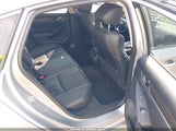 Honda Accord Touring 2.0T 1HGCV2F96KA018937 fotografie