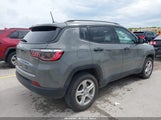 Jeep Compass Sport 4X4 3C4NJDAN1RT583022 снимка