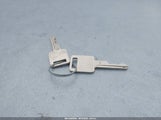 CHEVROLET S TRUCK S10 1GCCS14Z5R8132403 photo