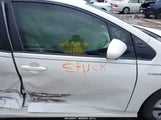 TOYOTA PRIUS TWO JTDKBRFU5H3044068 снимка