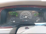 LINCOLN TOWN CAR SIGNATURE 1LNHM81W14Y625826 photo