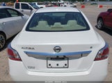 NISSAN ALTIMA 2.5 S 1N4AL3AP9FC201952 снимка