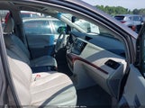 TOYOTA SIENNA XLE V6 8 PASSENGER 5TDYK3DC4DS335199 fotografie