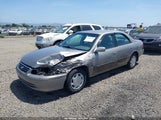 TOYOTA CAMRY CE 4T1BG22K7YU674659 снимка