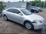 TOYOTA CAMRY LE 4T1BE46K77U116644 снимка