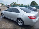 TOYOTA CAMRY LE 4T1BE46K77U116644 снимка