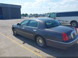 LINCOLN TOWN CAR SIGNATURE 1LNHM82W0YY914457 photo