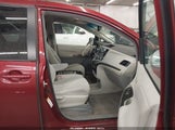 TOYOTA SIENNA LE V6 5TDKK3DC9BS105483 снимка