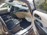 Chrysler Pacifica Touring L 2C4RC1BG8MR510235 снимка