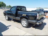 Chevrolet K1500 Sportside 1GCEK14RXVZ196210 photo