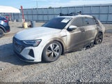 Audi Q8 E-Tron Premium Plus Quattro WA15AAGE7RB025662 снимка