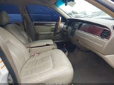 Lincoln Town Car Ultimate 1LNHM83W84Y657587 снимка