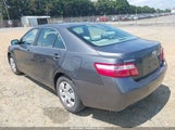 TOYOTA CAMRY LE 4T1BE46K17U109995 снимка