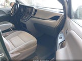 TOYOTA SIENNA LE 8 PASSENGER 5TDKK3DC2FS643769 снимка