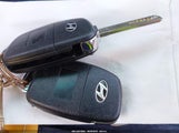 Hyundai Tucson Se KM8J3CA48GU087966 photo