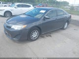 TOYOTA CAMRY LE 4T1BF1FKXCU192137 снимка