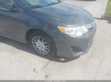 TOYOTA CAMRY LE 4T1BF1FKXCU192137 снимка