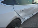 Tesla Model 3 Long Range Dual Motor All-Wheel Drive 5YJ3E1EB1LF665106 fotografie