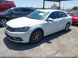 VOLKSWAGEN PASSAT 1.8T S 1VWAT7A3XGC042002 снимка