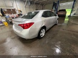 TOYOTA COROLLA SE 5YFBURHE7JP780538 снимка