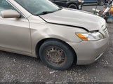 TOYOTA CAMRY LE 4T1BE46KX9U875355 снимка