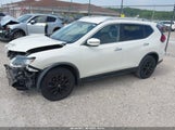 NISSAN ROGUE SV JN8AT2MVXJW353619 снимка