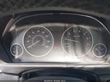 BMW 320I WBA8E1G50JNU93658 fotografie