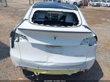 TESLA MODEL Y LONG RANGE DUAL MOTOR ALL-WHEEL DRIVE/PERFORMANCE DUAL MOTOR ALL-WHEEL DRIVE 5YJYGDEF9LF046757 photo