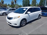 TOYOTA SIENNA LE V6 8 PASSENGER 5TDKK3DC7ES432517 fotografie