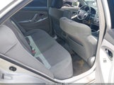 TOYOTA CAMRY LE 4T1BF3EK1AU046347 снимка