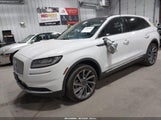 Lincoln Nautilus Reserve 2LMPJ8KP3NBL17202 снимка