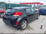 Hyundai Veloster Base W/Gray KMHTC6AD6CU078431 снимка