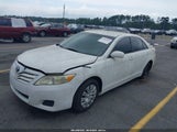 TOYOTA CAMRY LE 4T1BF3EK2AU527689 снимка