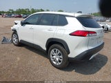Toyota Corolla Cross L 7MUAAABG6PV057723 fotografie