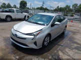 TOYOTA PRIUS TWO ECO JTDKARFU0J3545247 снимка