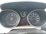 HYUNDAI ELANTRA SE 5NPDH4AE5FH650837 снимка