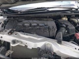 TOYOTA COROLLA LE 5YFBURHE5HP713219 снимка