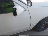 TOYOTA CAMRY LE 4T1BG22K2XU879188 photo