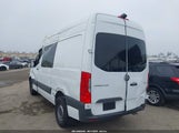 Mercedes-Benz Sprinter  Standard Roof 4-Cyl Gas W1W40BHY2PT141009 fotografie
