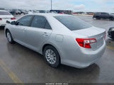 Toyota Camry Le 4T1BF1FK9EU737179 снимка