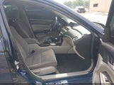 Honda Accord 2.4 Lx-P 1HGCP2F48BA104653 снимка