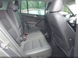 VOLKSWAGEN TIGUAN SE WVGAV7AX1FW572027 fotografie