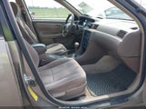 TOYOTA CAMRY LE 4T1BG28K2XU873401 photo