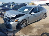 TOYOTA CAMRY LE JTNB11HKXJ3042771 photo