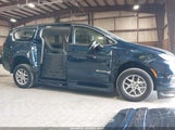 Chrysler Pacifica Touring L 2C4RC1BG6RR100900 снимка