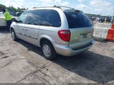 CHRYSLER TOWN & COUNTRY 1C4GP45R75B102626 снимка
