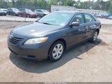TOYOTA CAMRY LE 4T1BE46K17U186575 снимка