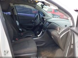 Chevrolet Trax Ls KL7CJKSB1HB237663 fotografie